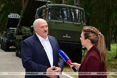 Лукашенко: Беларусь готова ко всему и без колебаний ответит на агрессию