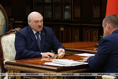 Лукашенко презентовали белорусские конфеты по китайскому рецепту