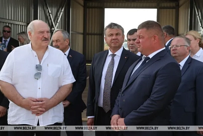 "Задача номер один". Лукашенко требует шире использовать семена отечественной селекции