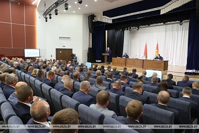 Президент Беларуси о продолжении модернизации объектов в АПК: нам нужны не фермы, а молочно-товарные комплексы