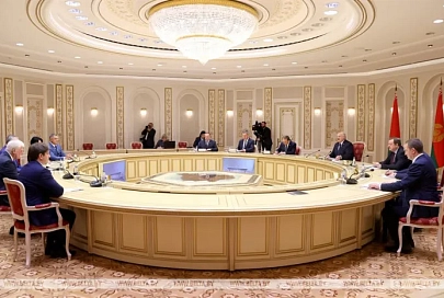 Самолеты и железная дорога. Лукашенко и Путин обсудили реализацию двух больших проектов