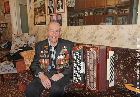 Слово разведчика. О том, как гнали немца с польской территории, рассказал артиллерист-разведчик Николай Евгеньевич Касперович