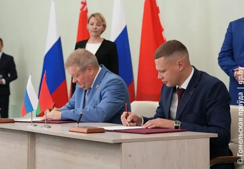 Единственный в стране: "Брянсксельмаш" будет производить одну из самых востребованных на российском рынке моделей комбайнов 