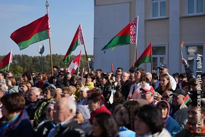 Мы вместе – За Беларусь! Народно-патриотическая акция профсоюзов продолжила праздник в Лоеве 