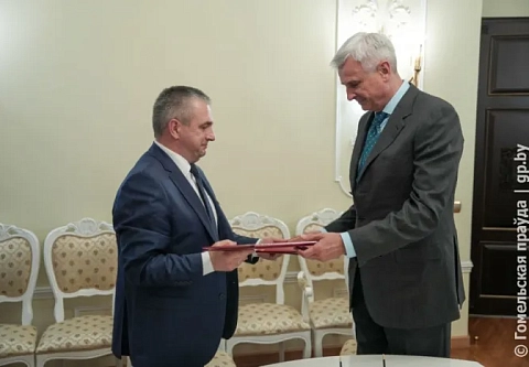 Начало положено: Гомельская и Магаданская области подписали соглашение о сотрудничестве