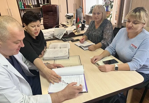 Надежда Зимина: увеличение долгосрочных контрактов в здравоохранении Гомельщины – вклад в стабильность коллектива