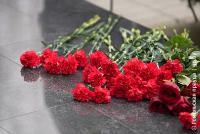 Письмо из Греции: Спасибо профсоюзам и небезразличным людям за цветы на братской могиле, где похоронен дядя Вася Задирака