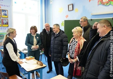 С размахом: за полгода в Озаричах Калинковичского района благоустроили основные социальные объекты 
