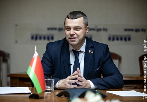 Председатель Житковичского райисполкома Николай Пьявко рассказал, когда по улице Коммунистической райцентра проложат водопровод