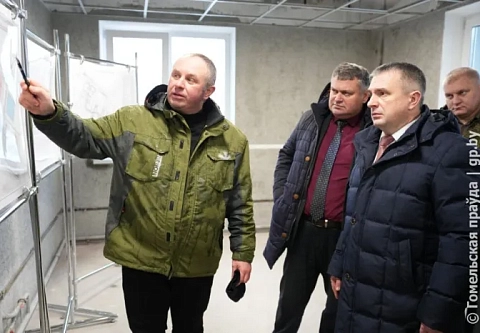 Объект республиканского уровня: в Добрушском районе продолжается строительство свинокомплекса