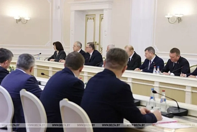 Лукашенко: все законодательные нововведения должны стимулировать рост белорусской экономики 