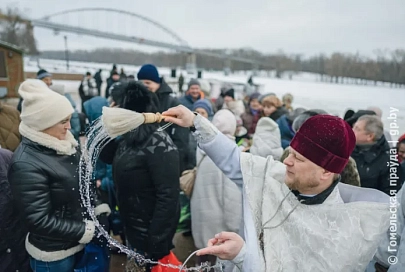 Целебная сила воды. Сегодня православные празднуют Крещение Господне 