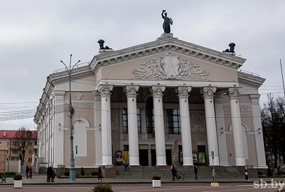 В Гомельском областном драмтеатре подготовили премьеру спектакля «Летят журавли»