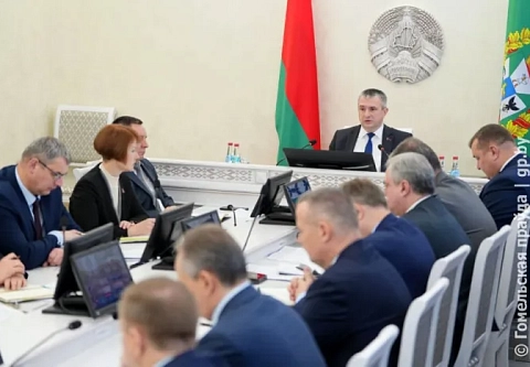 Весна не застанет врасплох? На аппаратном совещании облисполкома обсудили подготовку техники к посевной