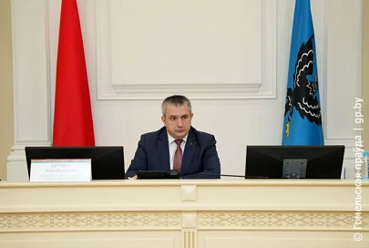 Закрытая пиццерия и нехватка парковочных мест: председатель облисполкома Иван Крупко провел в Мозыре прямую линию