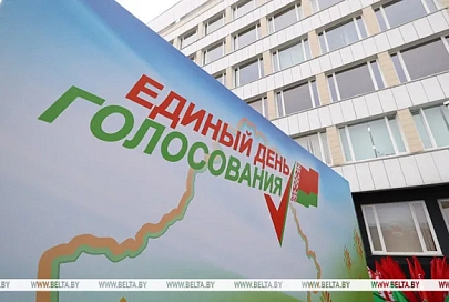 Лукашенко проголосовал на выборах депутатов Палаты представителей и местных советов