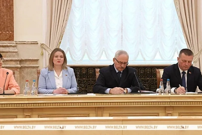 Лукашенко: пусть Беларусь и молодое государство, но белорусы - абсолютно зрелая нация