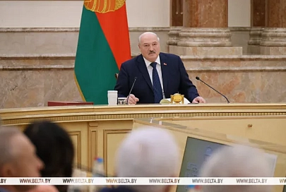 Лукашенко: Президенту придется считаться с решениями ВНС, но важно не допустить конфликта