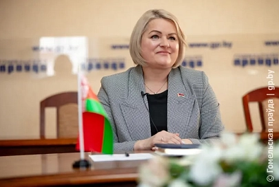 Председатель Октябрьского райисполкома Ирина Намоченко: «Сделали в парке Аллею героев»