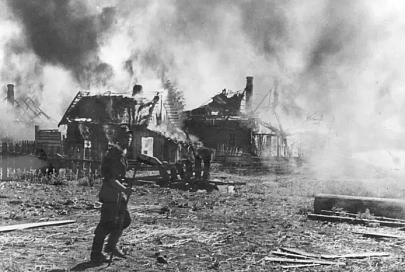 Изрезали тело кинжалом, затем бросили в костер. Так гитлеровцы расправлялись с мирными жителями Комарина 