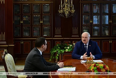 "Снег сошел - ужас". Президент Беларуси рассказал о трупах на границе и напомнил о силе правды