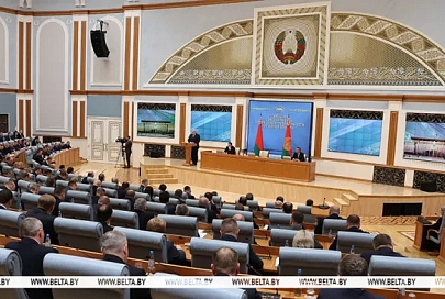 Лукашенко - руководителям областей: не будет результата в этом году - ждите жесточайших репрессий