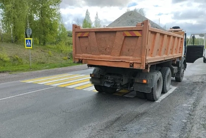 В Мозырском районе грузовик наехал на пешехода