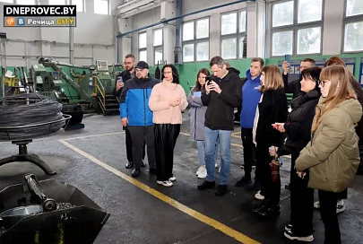 В Речице в рамках акции «Вместе строим Беларусь» прошла экскурсия на метизном заводе