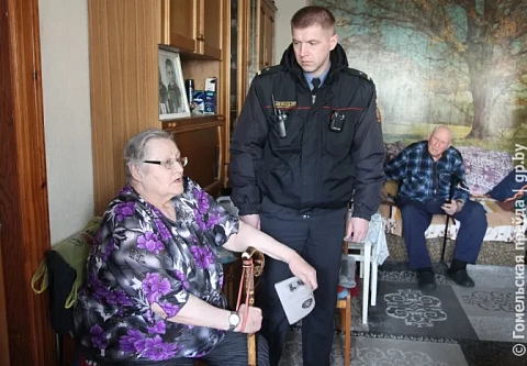 Опасные родственники. В Центральном районе Гомеля пожилые находятся под патронажем правоохранителей, соцслужб и медработников