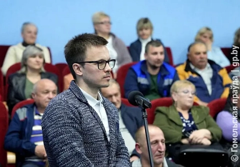 Время выбрало нас: председатель облисполкома Иван Крупко встретился с коллективом сельхозпредприятия «Полесье-Агроинвест» 