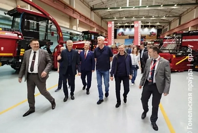 Делегация Магаданской области посетила «Гомсельмаш»