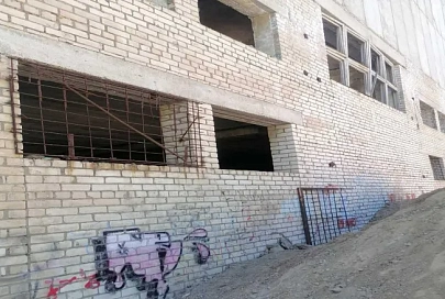 В Жлобине ребёнок застрял в заброшенном здании. Понадобилась помощь спасателей