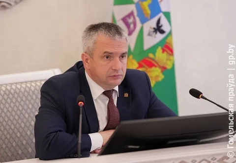 Закрыть все вопросы до 1 сентября: Корма преображается к областному празднику тружеников села