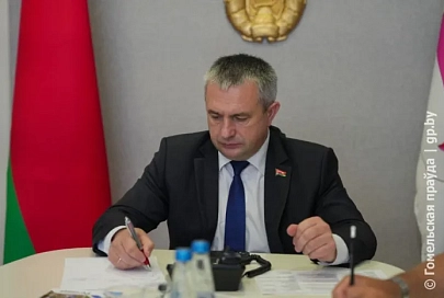 Дороги, дороги и еще раз дороги: председатель облисполкома Иван Крупко провел прямую линию в Речицком районе