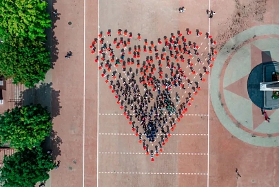 Открытое акционерное общество «Мозырский нефтеперерабатывающий завод» поздравляет жителей Гомельщины с Днем Независимости Республики Беларусь и 80-летием освобождения Республики Беларусь от немецко-фашистских захватчиков!