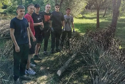 Правоохранители Гомельщины продолжают оказывать помощь в устранении последствий непогоды
