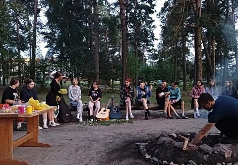В Жлобинском районе проходит областной профильный экологический лагерь «Исследователь»
