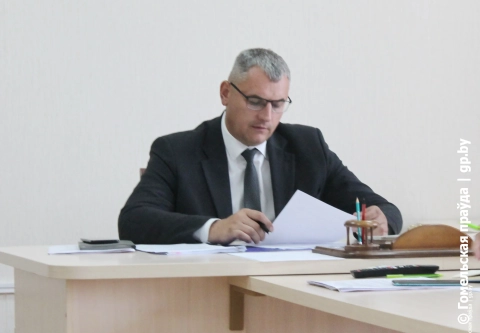 Две недели без воды и света: заместитель председателя облисполкома Андрей Барановский провел прием граждан 