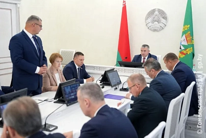 Возродим лес в три этапа. В штабе облисполкома обсудили ход работ по ликвидации последствий урагана