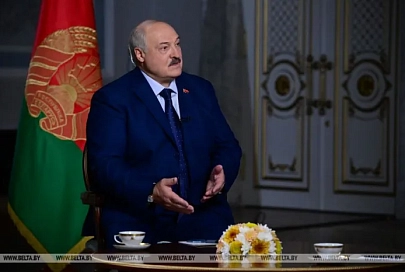 Лукашенко объяснил свои слова о том, что белорусам нужно привыкать к мысли о другом Президенте