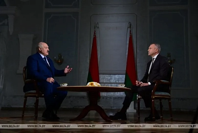 Последствия Курска, усиление границ, угроза третьей мировой, Зеленский в бункере и ядерная кнопка. Главное из интервью Лукашенко