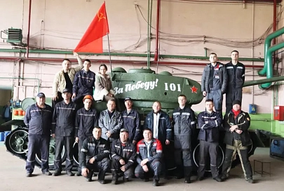 Не сбавляя оборотов. Коллектив завода литья и нормалей с гордостью встречает профессиональный праздник