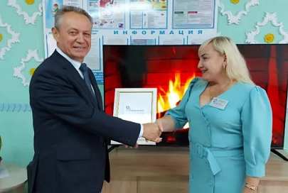 С добром и уважением. В Гомеле профсоюзы поздравили жителей серебряного возраста