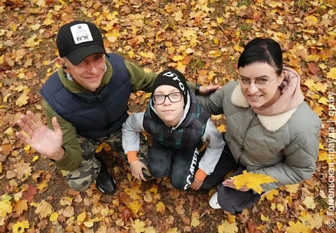 В деревне Прибор Гомельского района отец воспитывает сына с ограниченными возможностями