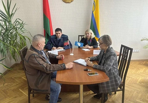 Можно ли привлечь молодого специалиста к дисциплинарке? Профсоюзный правовой прием граждан прошел на Гомельщине