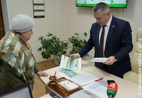 В топе – вопросы сферы ЖКХ: председатель облисполкома Иван Крупко провел прием граждан в Гомеле