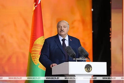 Лукашенко: желающих развязать войну в Беларуси хватает, но они боятся нашего единства