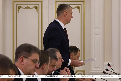 Финансы, строительство, кадры. Крутой представил проект указа о новых полномочиях руководителей районов