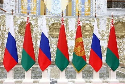 Путин прибыл во Дворец Независимости для участия в ВГС Союзного государства