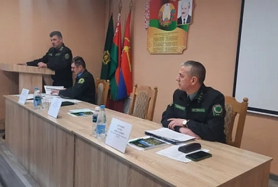 Глава Минлесхоза Александр Кулик встретился с трудовым коллективом Петриковского лесхоза